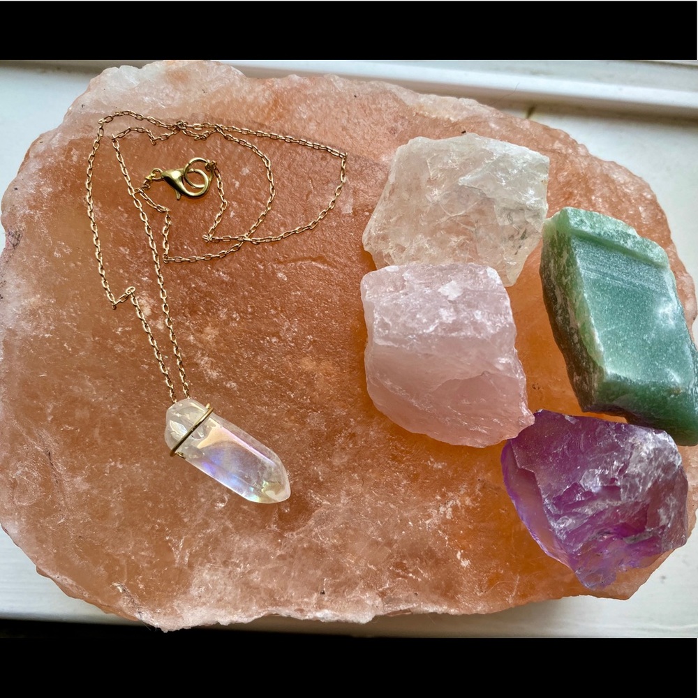 Handmade Clear Quartz Crystal Choker Necklace - Picture 5 of 8